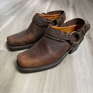 FRYE AND CO. Brown leather harness mules